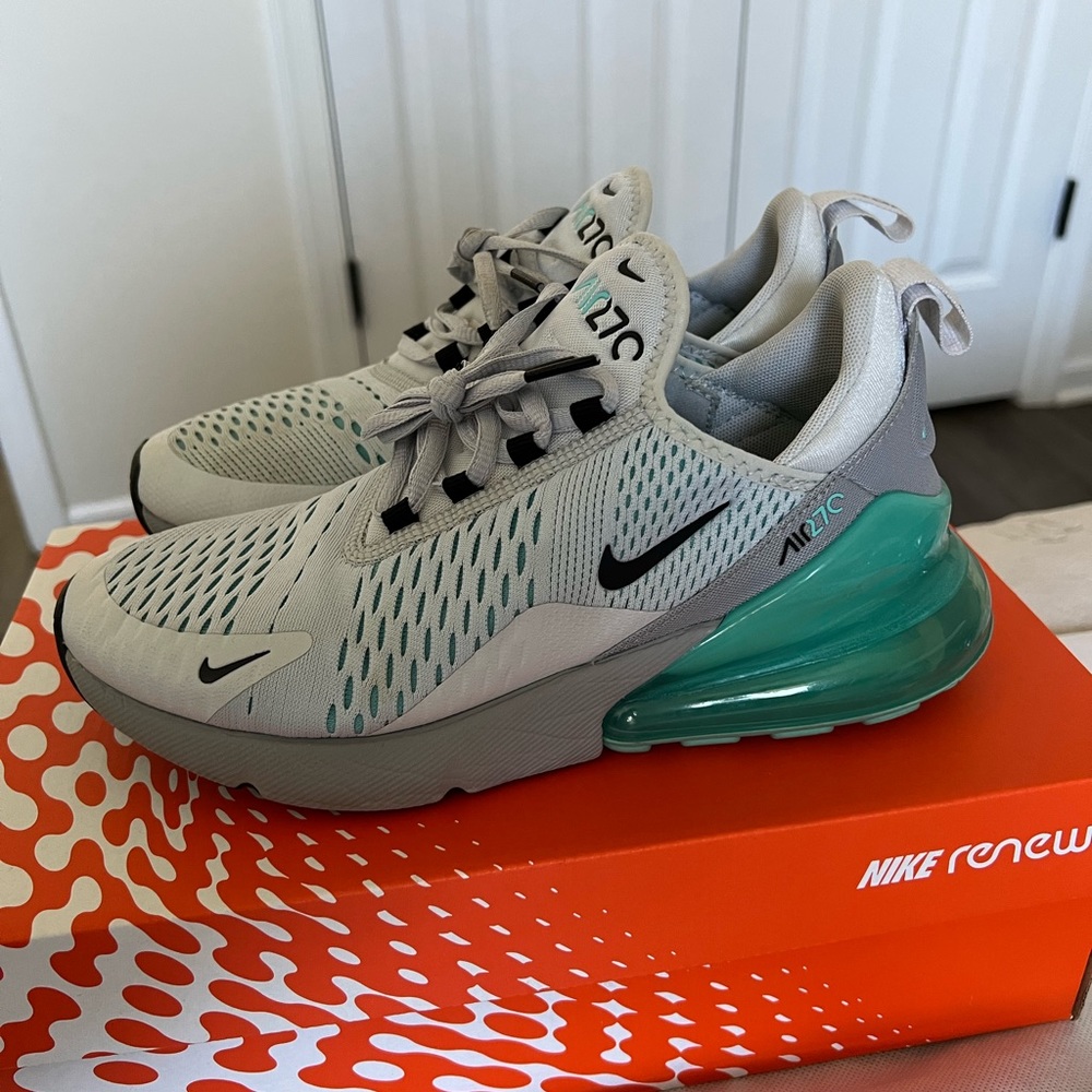 Nike Air Max 270